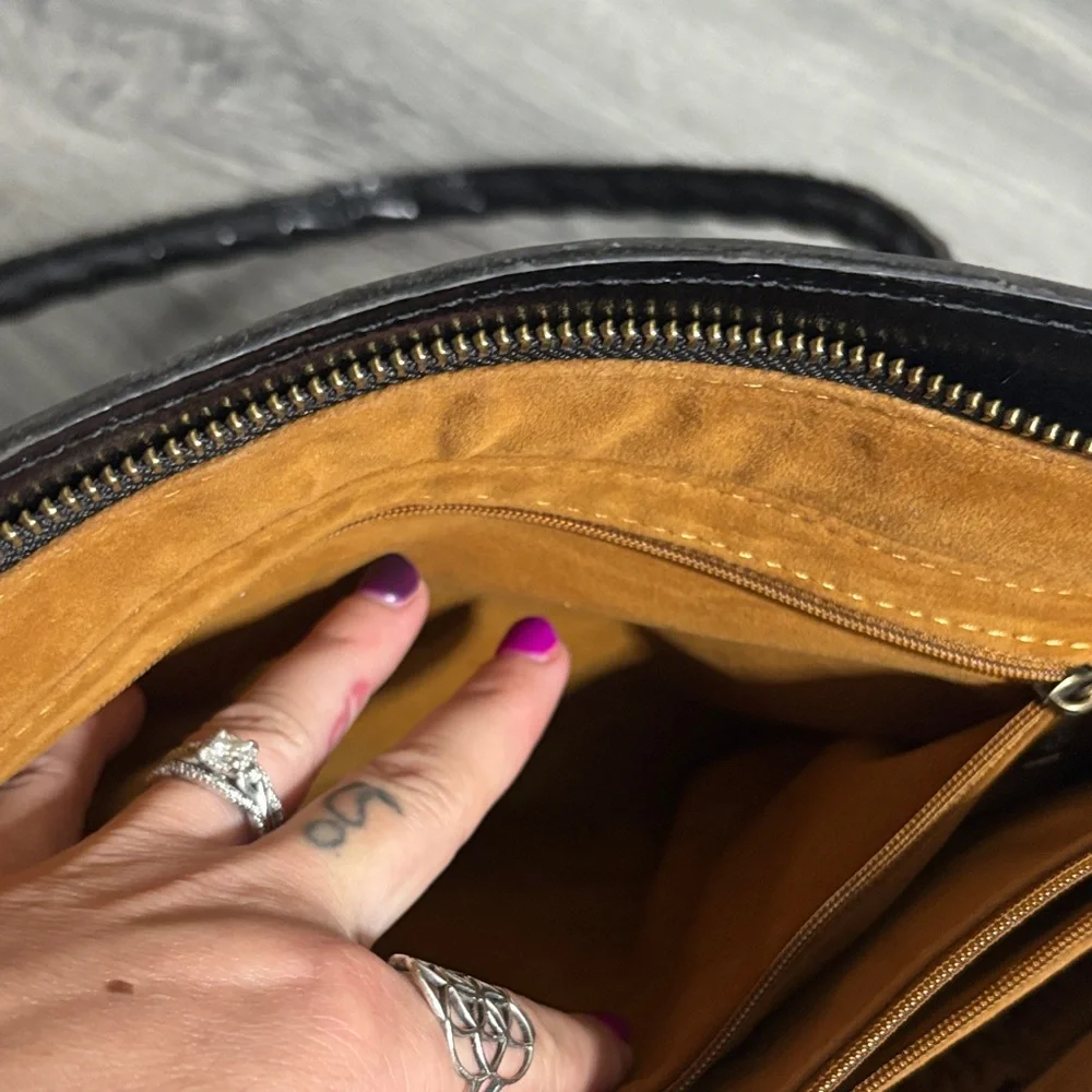 Patricia Nash Tartan Leather Shoulder Bag - Picture 10 of 16